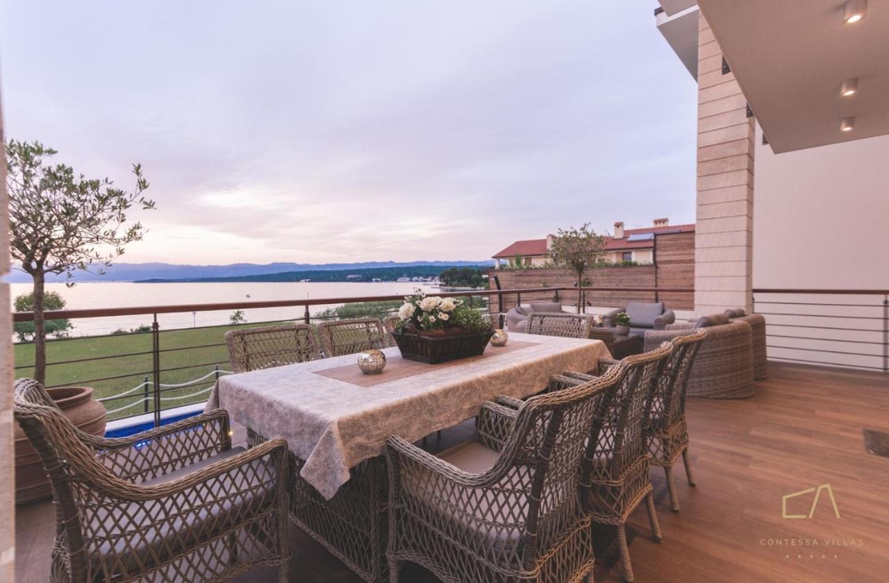 Villa Marconica Малинска Екстериор снимка